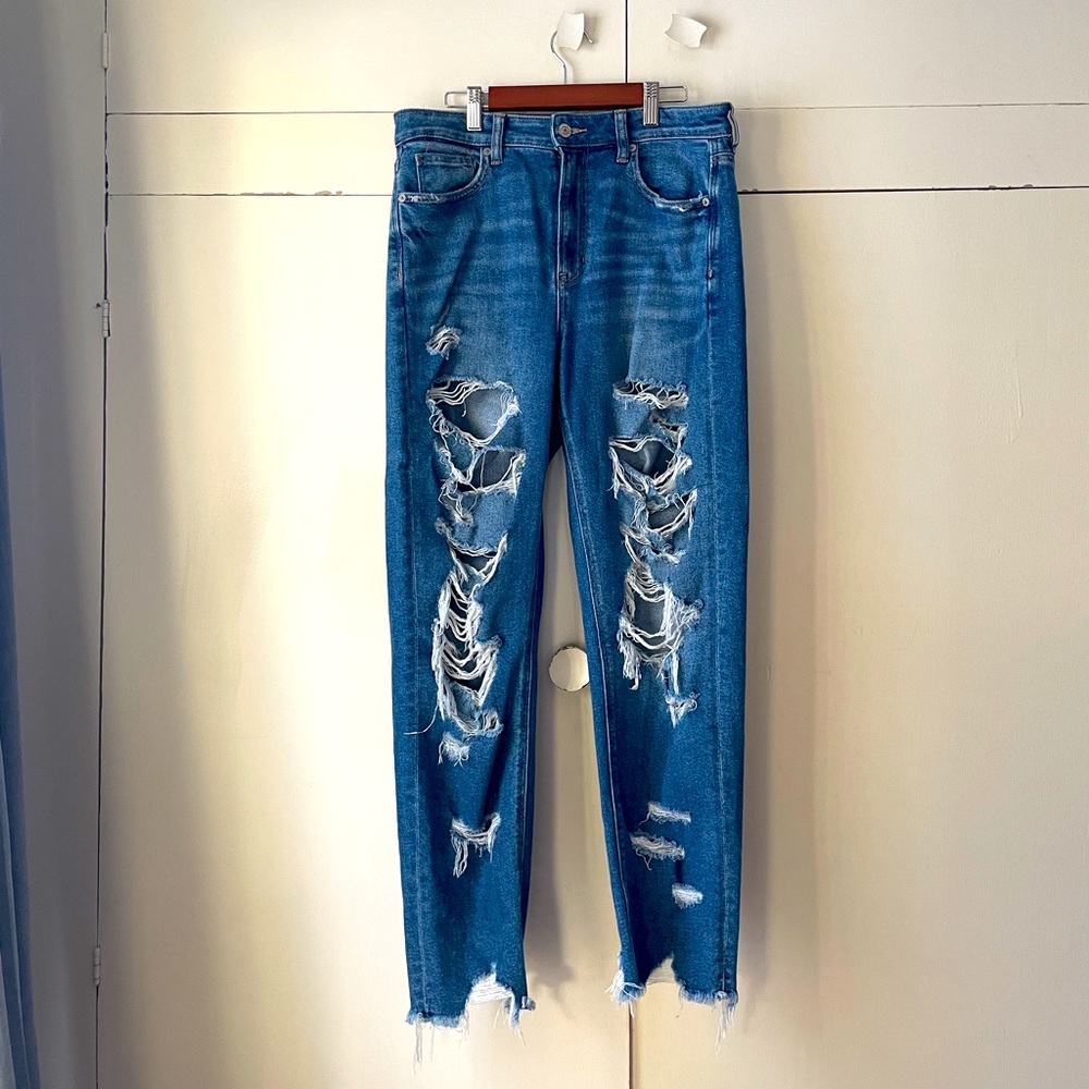 American Eagle stretch ripped mom jeans
